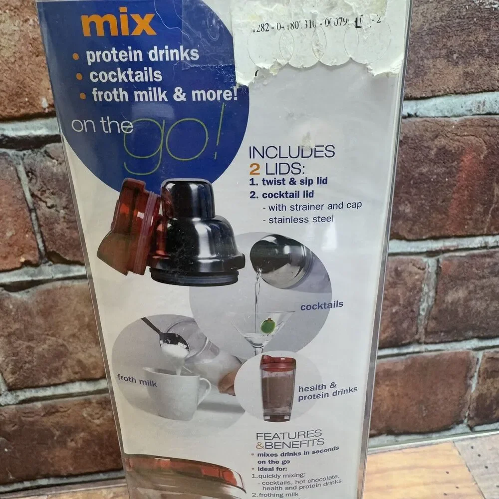 Rove On The Go Living 15 oz Travel Mixer 2 Lids Smoothies Protein Shakes Fitness